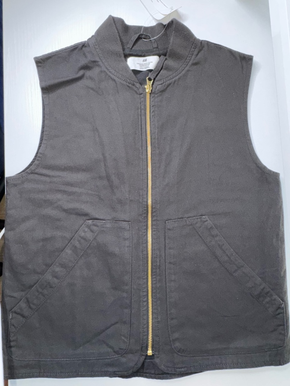 H&M Boys Black Sleeveless Zip-Up Utility Vest with Gold Zipper